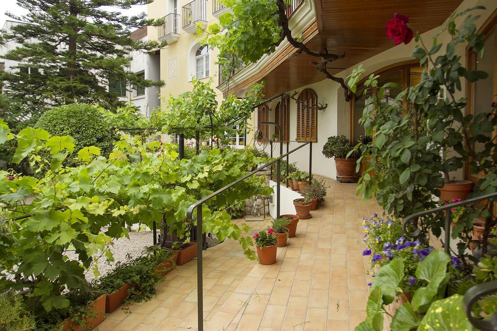Hotel Antiga Калафел Екстериор снимка